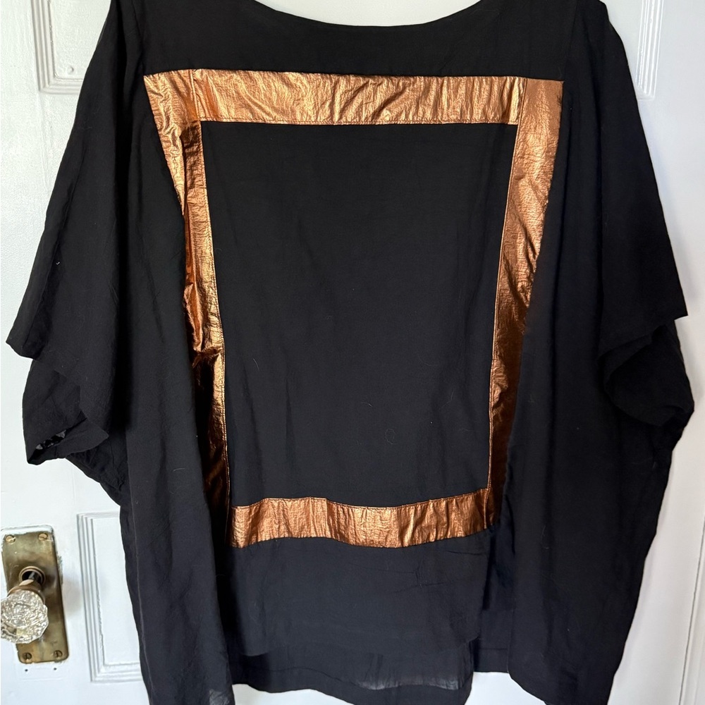 Black UZI NYC tunic t with metallic copper square